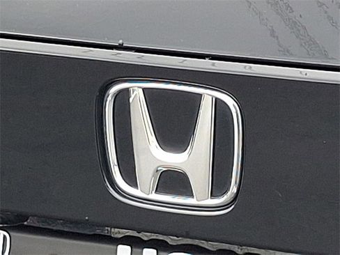 Certified 2023 Honda Accord EX image 28