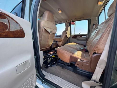 Used 2004 Ford F350 King Ranch AWD/4WD image 23