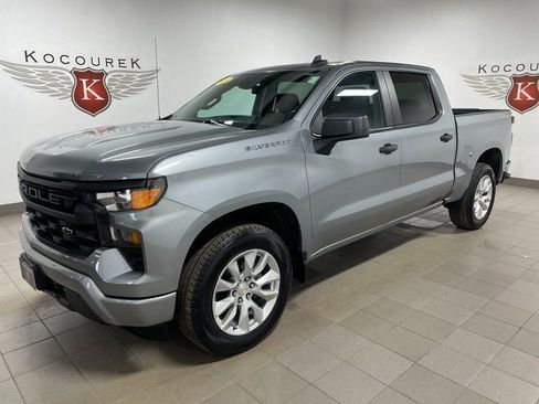 Used 2024 Chevrolet Silverado 1500 Custom AWD/4WD image 3