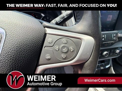 Used 2022 GMC Terrain SLT AWD/4WD image 34