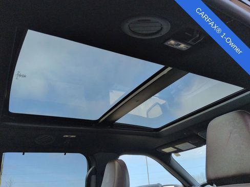 Used 2024 Ford Explorer Platinum w/ Technology Package image 26