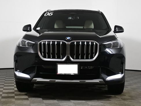 Used 2025 BMW X1 xDrive28i w/ Technology Package image 10