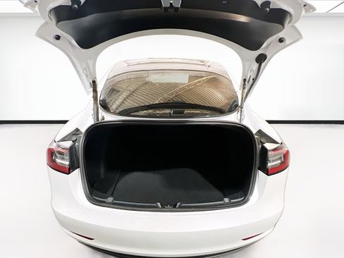 Used 2022 Tesla Model 3 Long Range AWD/4WD image 20
