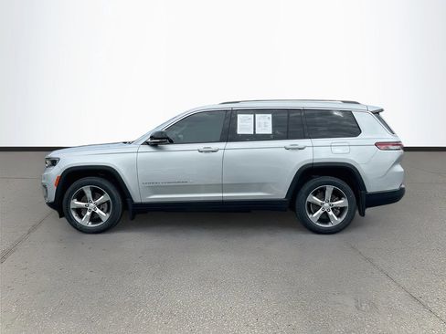 Used 2021 Jeep Grand Cherokee L Limited RWD image 4