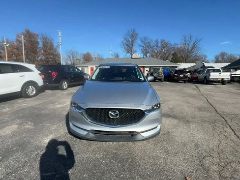 Used 2017 MAZDA CX-5 Touring w/ Preferred Equipment Package image 4