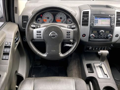 Used 2014 Nissan Frontier PRO-4X w/ Pro-4x Luxury Package image 8