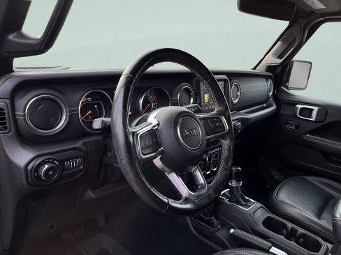 Used 2022 Jeep Wrangler Unlimited Sahara w/ LED Lighting Group image 26