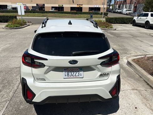 Used 2024 Subaru Crosstrek 2.0i Premium AWD/4WD image 7