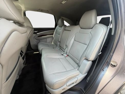 Used 2018 Acura MDX SH-AWD image 11