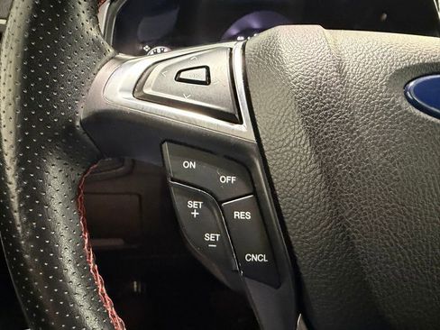 Used 2022 Ford Edge SEL AWD/4WD image 21