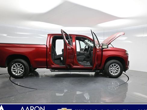 Used 2021 Chevrolet Silverado 1500 RST w/ Z71 Off-Road Package image 3