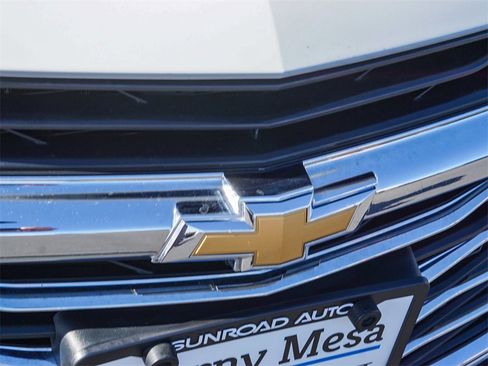 Used 2024 Chevrolet Malibu LT image 11