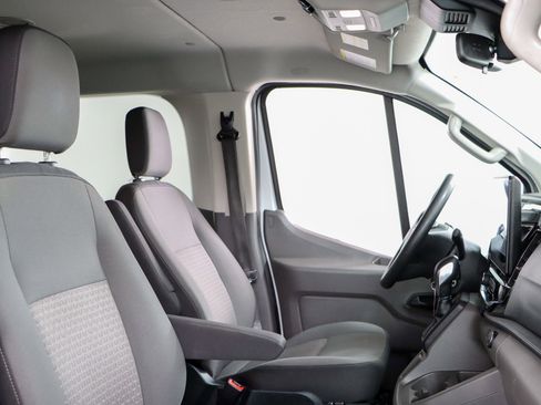 Used 2023 Ford Transit 350 XLT image 26