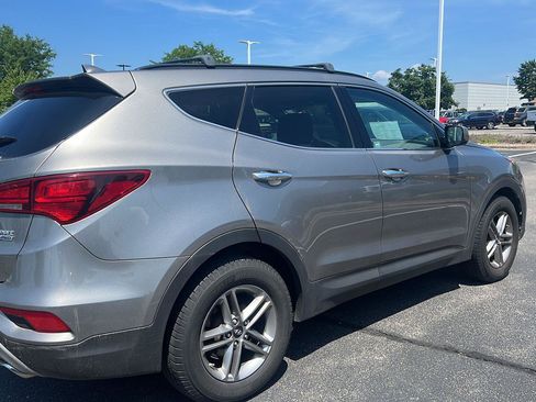 Used 2017 Hyundai Santa Fe Sport AWD/4WD image 5