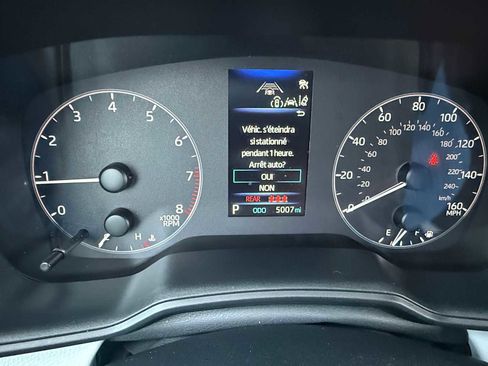 Used 2023 Toyota Corolla SE image 19