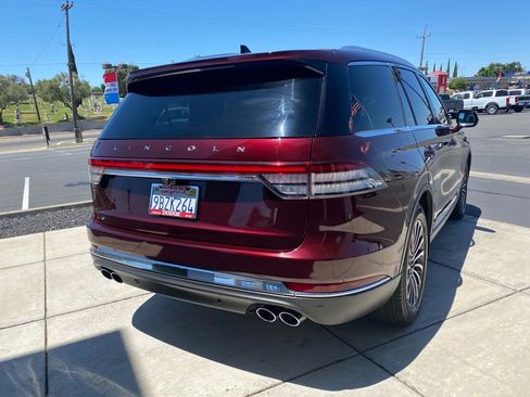 Used 2022 Lincoln Aviator Reserve w/ Equipment Group 201A image 7