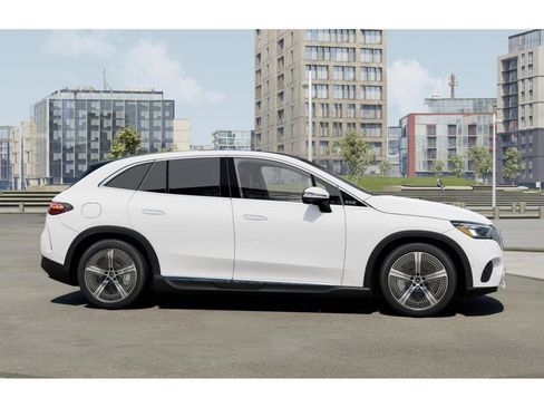 New 2026 Mercedes-Benz EQE 320 4MATIC SUV image 15