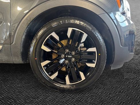 Certified 2024 Kia Telluride SX Prestige image 11