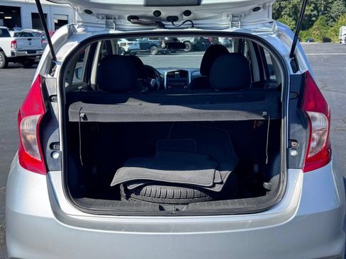 Used 2018 Nissan Versa Note S FWD image 31