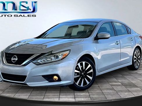 Used 2018 Nissan Altima 2.5 SL FWD image 1