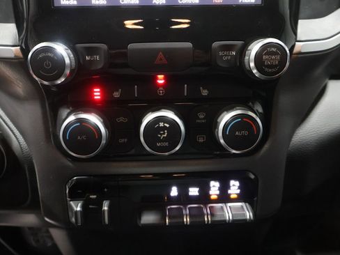 Used 2019 RAM 1500 Big Horn image 35