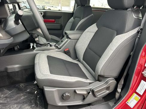 New 2026 Ford Bronco 2-Door AWD/4WD image 21