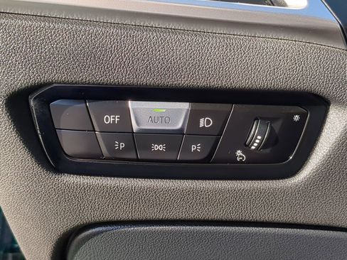 Used 2025 BMW M3 w/ Executive Package image 48