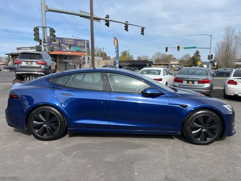 Used 2022 Tesla Model S Standard Range AWD/4WD image 9