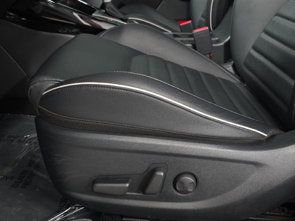 Used 2024 Kia Forte GT-Line w/ GT-Line Premium Package FWD image 24