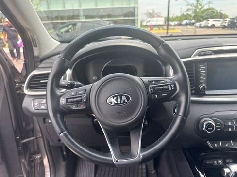 Used 2017 Kia Sorento SX AWD/4WD image 20