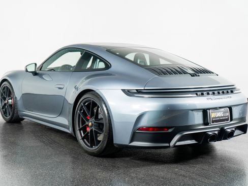 Used 2025 Porsche 911 Carrera 4 GTS image 10