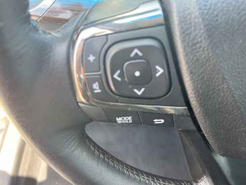 Used 2014 Toyota Avalon XLE Premium FWD image 29