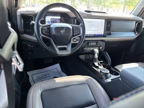Used 2023 Ford Bronco Wildtrak AWD/4WD image 17