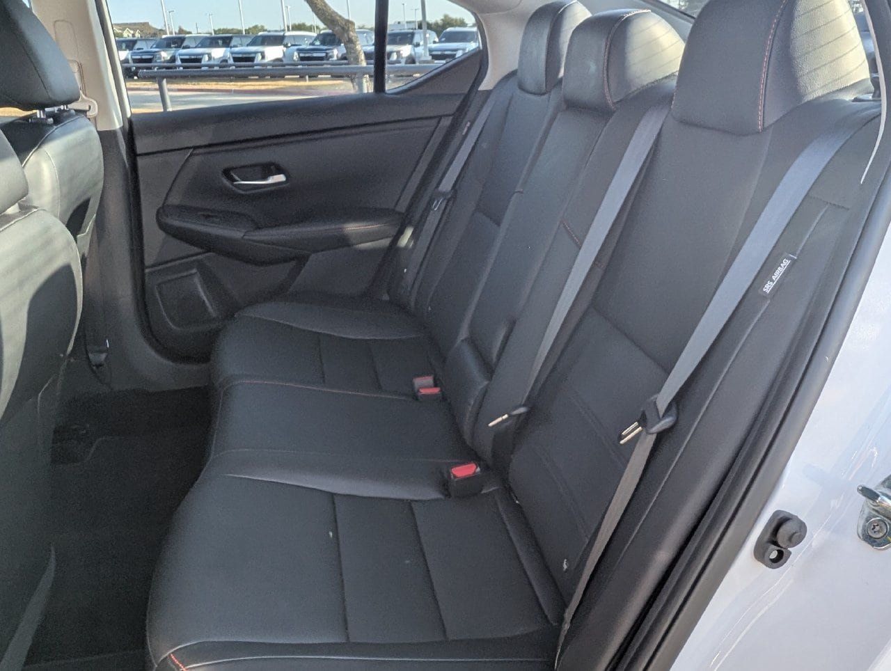 Used 2025 Nissan Sentra SR w/ SR Premium Package FWD image 29