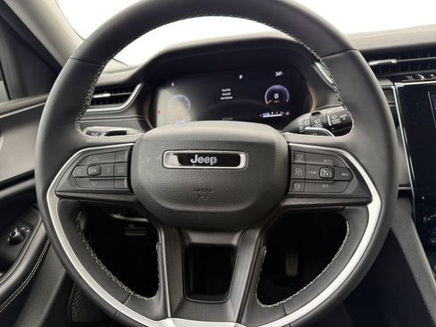 Certified 2024 Jeep Grand Cherokee L Laredo w/ Luxury Tech Group I image 12