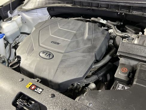 Used 2019 Kia Sorento EX image 27