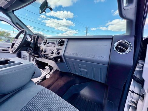 Used 2013 Ford F250 XLT w/ XLT Value Pkg image 33