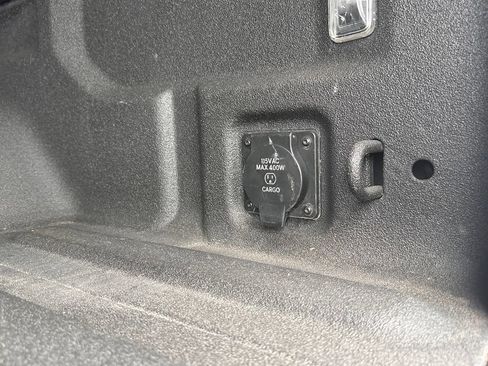Used 2020 Jeep Gladiator Rubicon AWD/4WD image 21