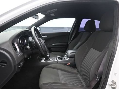 Used 2023 Dodge Charger SXT RWD image 14