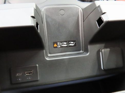 Used 2025 GMC Sierra 1500 Denali Ultimate image 72