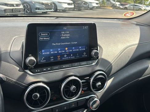 Used 2023 Nissan Sentra SV image 19