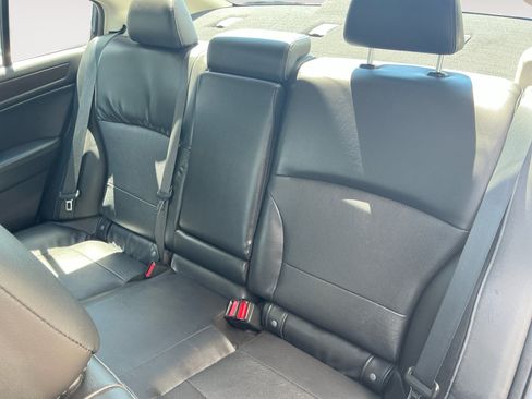 Used 2015 Subaru Legacy 2.5i Limited AWD/4WD image 13