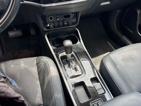 Used 2019 Mitsubishi Outlander SEL FWD image 26