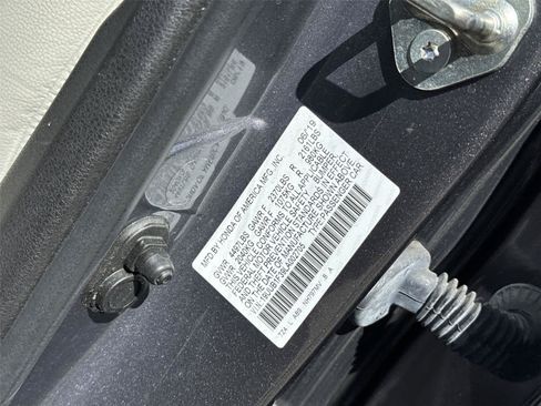 Used 2020 Acura TLX FWD image 29