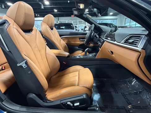 Used 2018 BMW 440i xDrive Convertible image 7