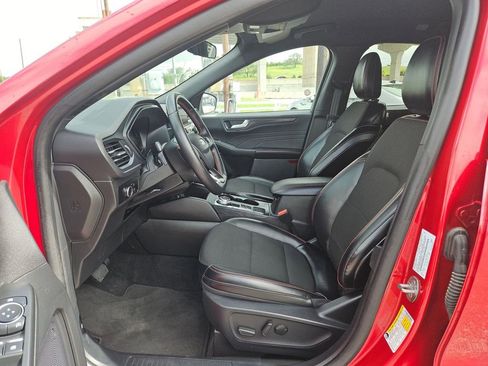 Used 2025 Ford Escape ST-Line AWD/4WD image 11