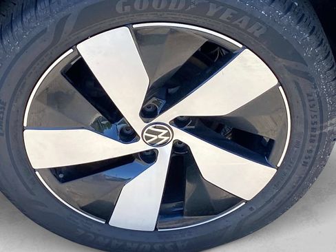Used 2023 Volkswagen Taos S w/ Driver Assistance Package AWD/4WD image 27