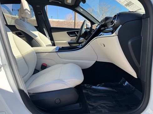 New 2026 Mercedes-Benz GLC 300 GLC 300 image 19