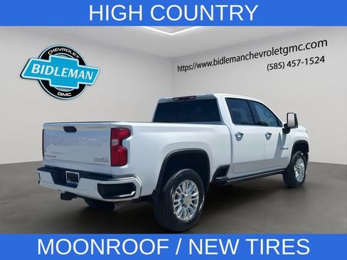 Used 2022 Chevrolet Silverado 3500 High Country w/ Safety Package II AWD/4WD image 8