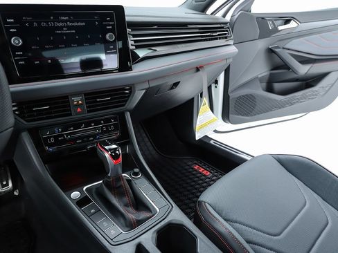 New 2026 Volkswagen Jetta GLI Autobahn FWD image 59